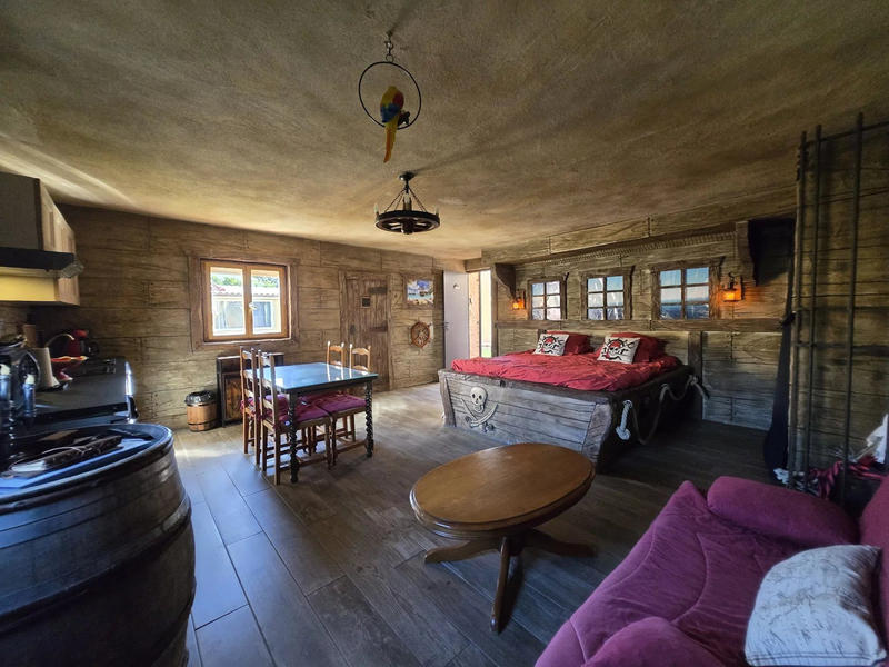 Mas - 536 m² - 16 pièces