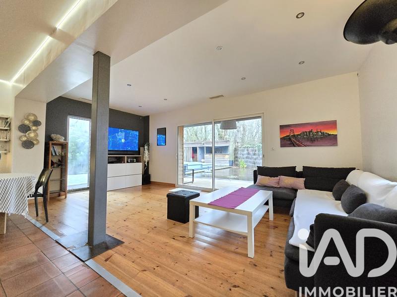 Maison - 163 m² - 6 pièces