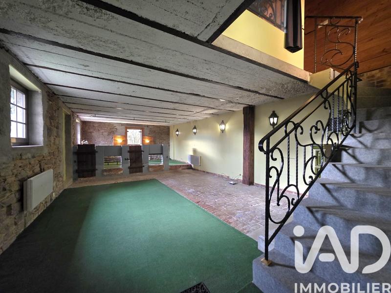 Maison de village - 229 m² - 7 pièces