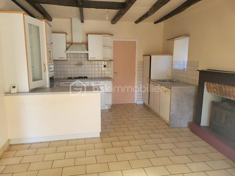 Maison en pierre - 137 m² - 7 pièces