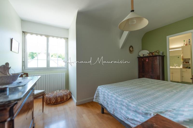 Maison - 195 m² - 7 pièces