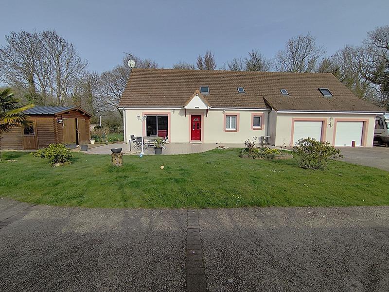 Maison - 175 m² - 7 pièces