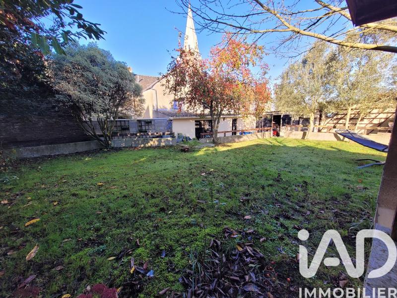 Maison de ville - 200 m² - 9 pièces