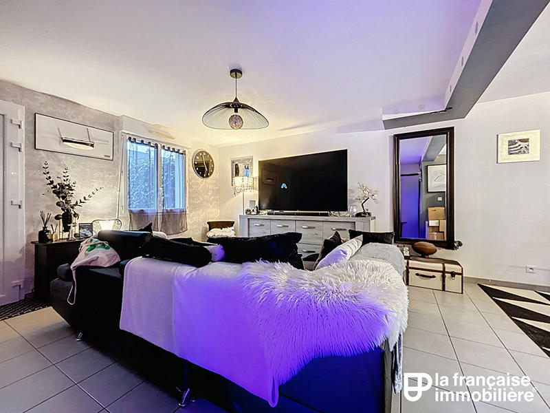 Maison - 83 m² - 5 pièces