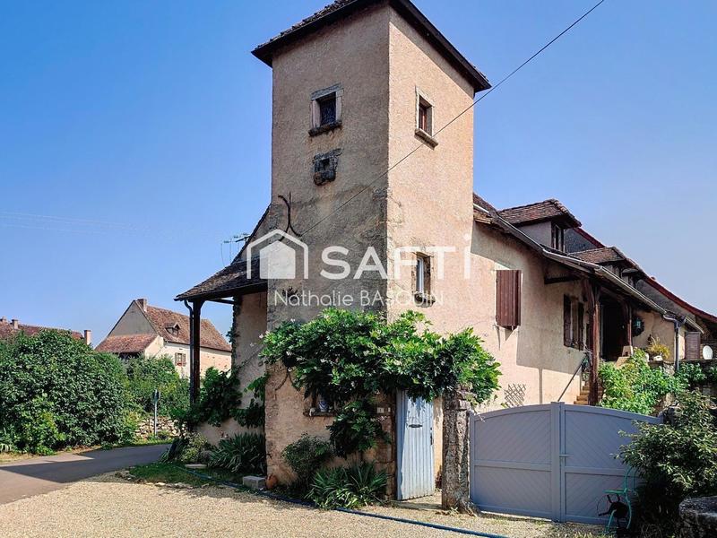 Maison - 200 m² - 7 pièces