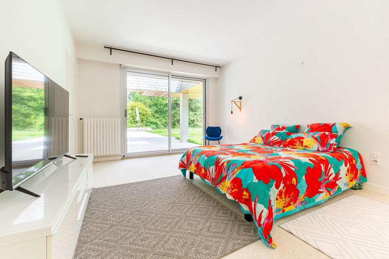 Maison - 371 m² - 9 pièces