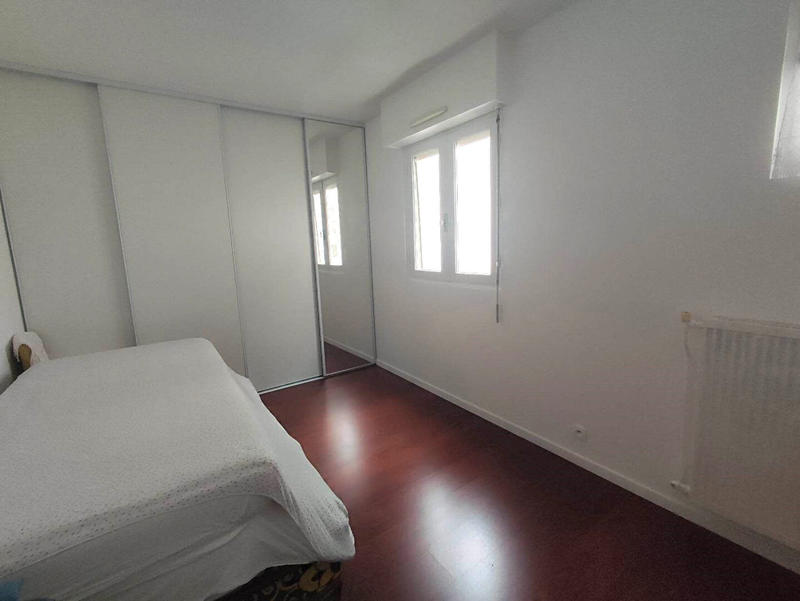 Immeuble - 6 pièces