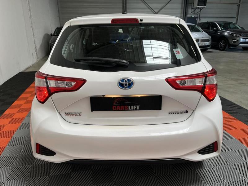Toyota Yaris III Phase 3 1.5 VVTi Hybrid 100h E-Cvt 75 Ch Dynamic - Garantie Constructeur 05/2025