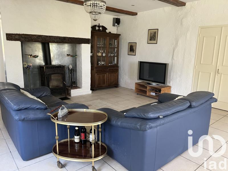 Maison - 330 m² - 7 pièces