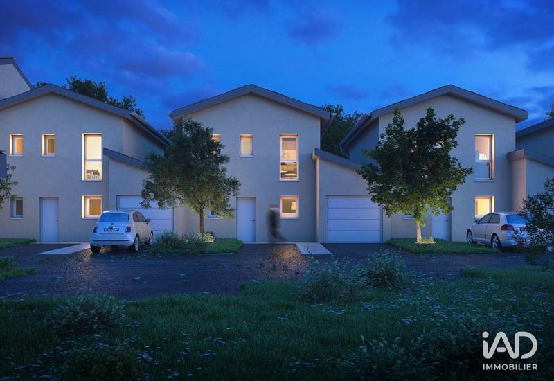 Maison - 94 m² - 4 pièces