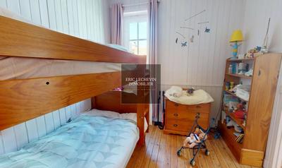 Villa - 145 m² - 8 pièces