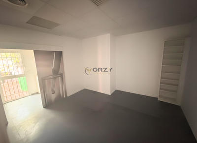 Local commercial - 158 m²