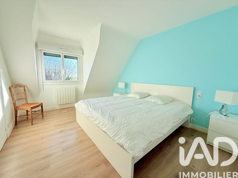 Maison - 209 m² - 8 pièces