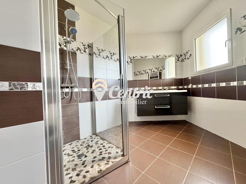 Maison - 111 m² - 4 pièces