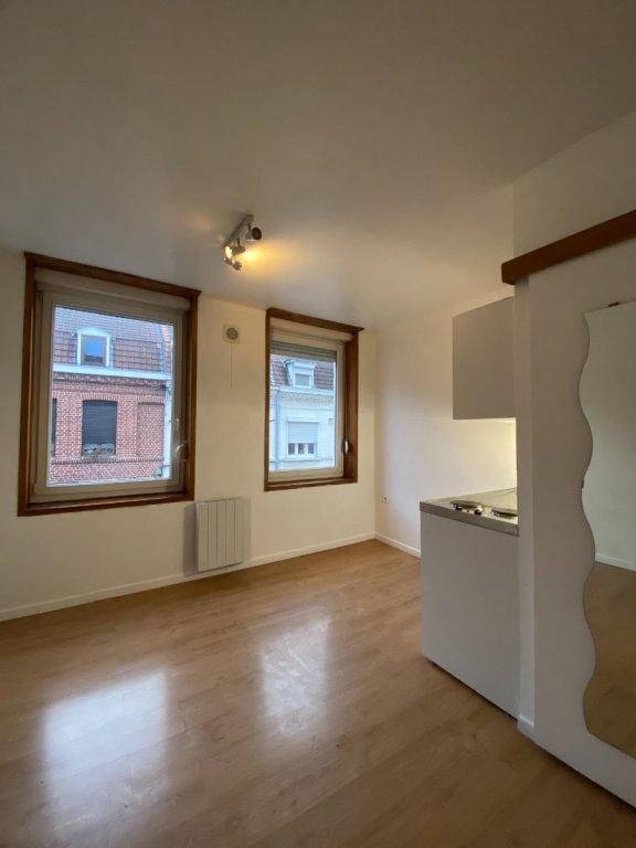 Studio - 16 m² - 1 pièce