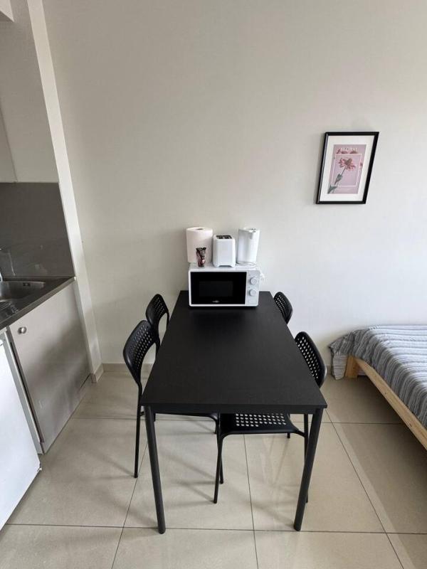 Studio - 21 m² - 1 pièce