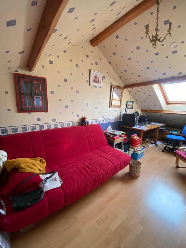 Pavillon - 140 m² - 7 pièces