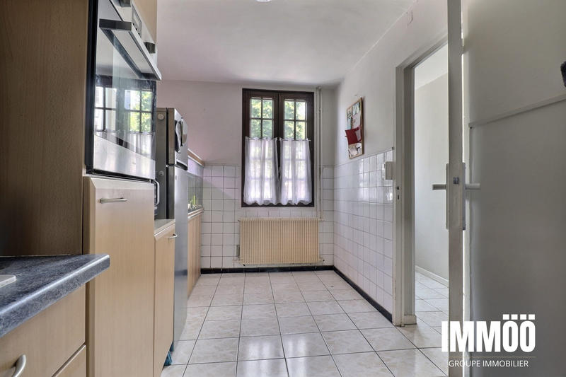 Maison - 97 m² - 6 pièces