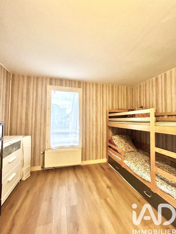 Appartement - 81 m² - 4 pièces