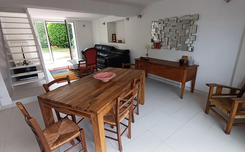 Maison de ville - 200 m² - 9 pièces