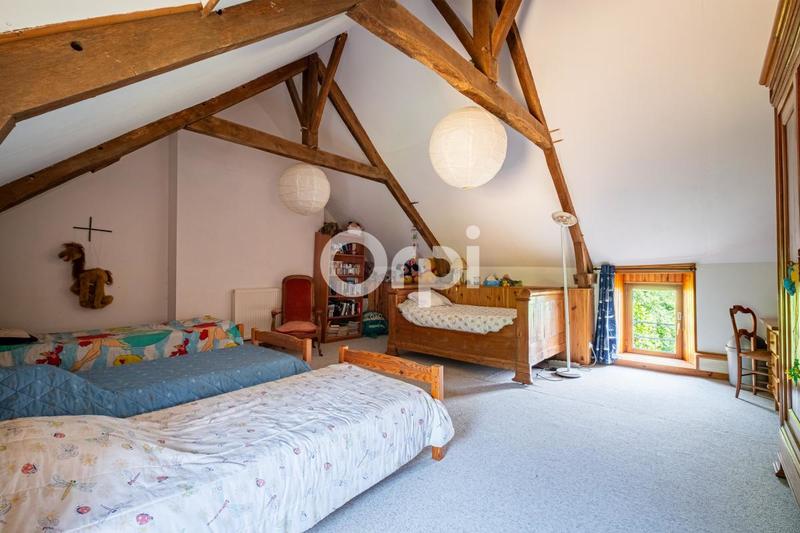 Propriété - 361 m² - 10 pièces