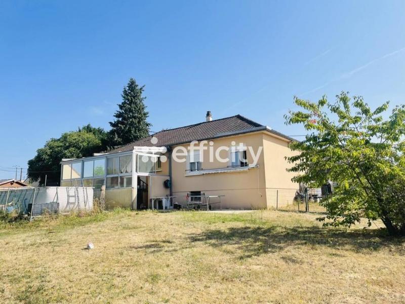 Maison - 88 m² - 5 pièces