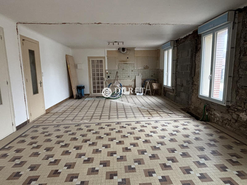Maison - 161 m² - 6 pièces