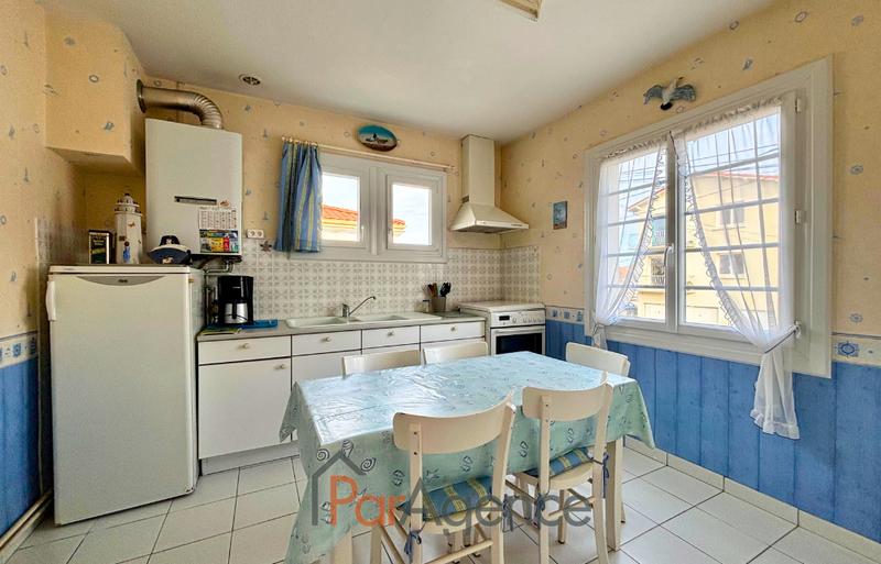 Maison - 91 m² - 5 pièces