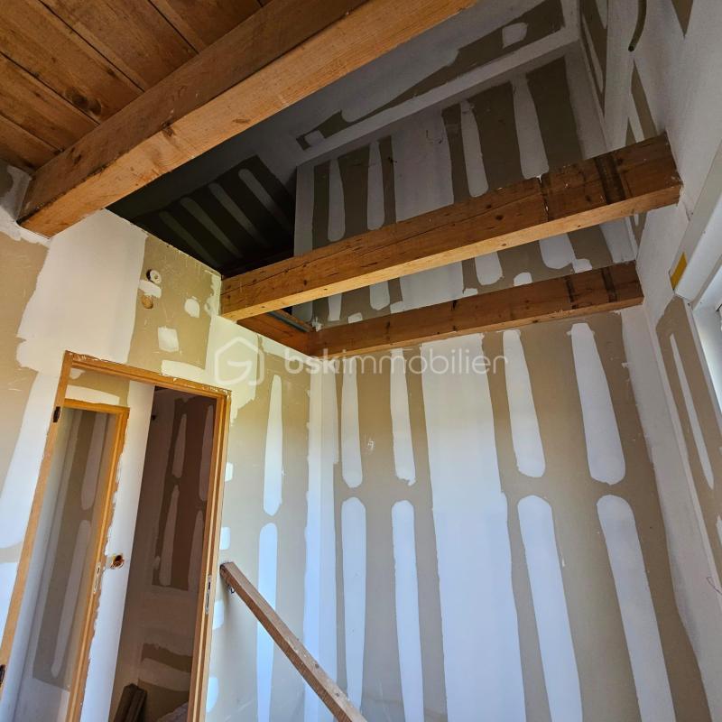 Maison - 300 m² - 9 pièces