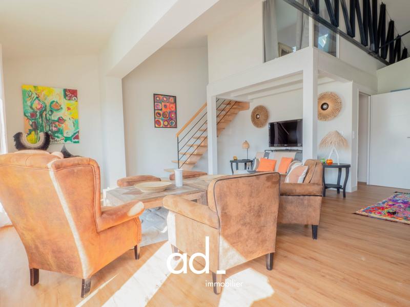 Maison contemporaine - 110 m² - 4 pièces