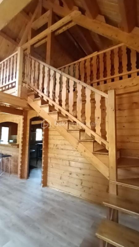 Châlet - 200 m² - 6 pièces