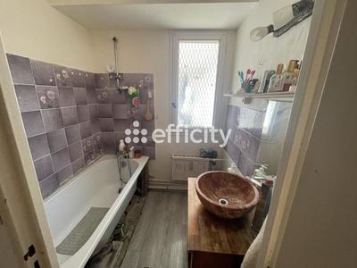 Appartement - 74 m² - 5 pièces