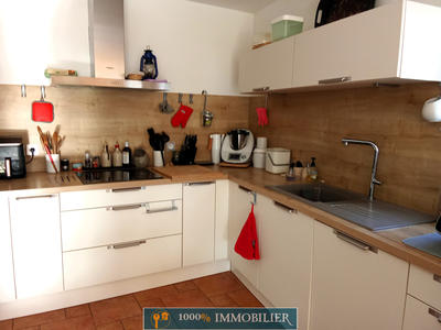 Appartement - 75 m² - 3 pièces