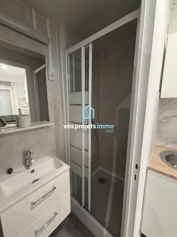 Appartement - 15 m² - 1 pièce