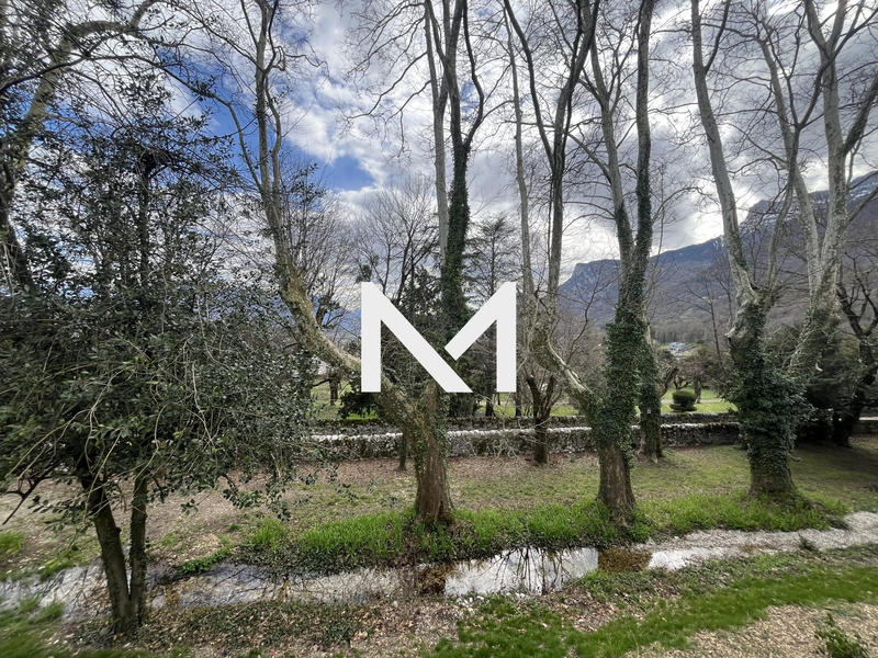 Appartement - 93 m² - 4 pièces