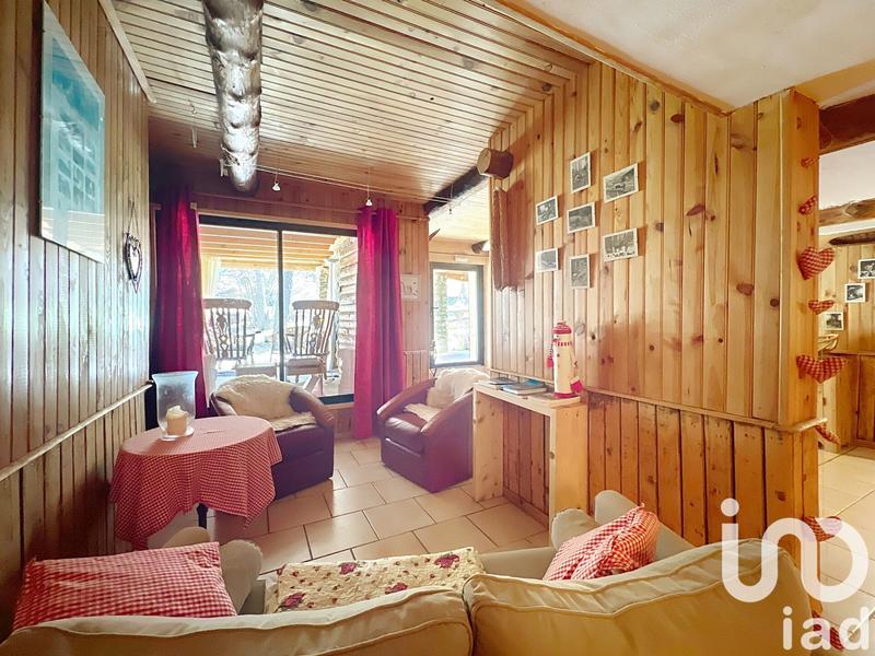 Châlet - 200 m² - 8 pièces