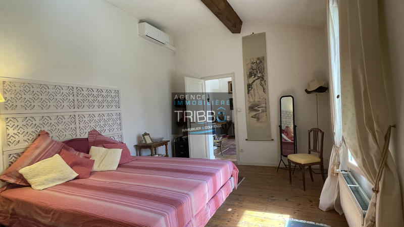 Mas - 435 m² - 8 pièces