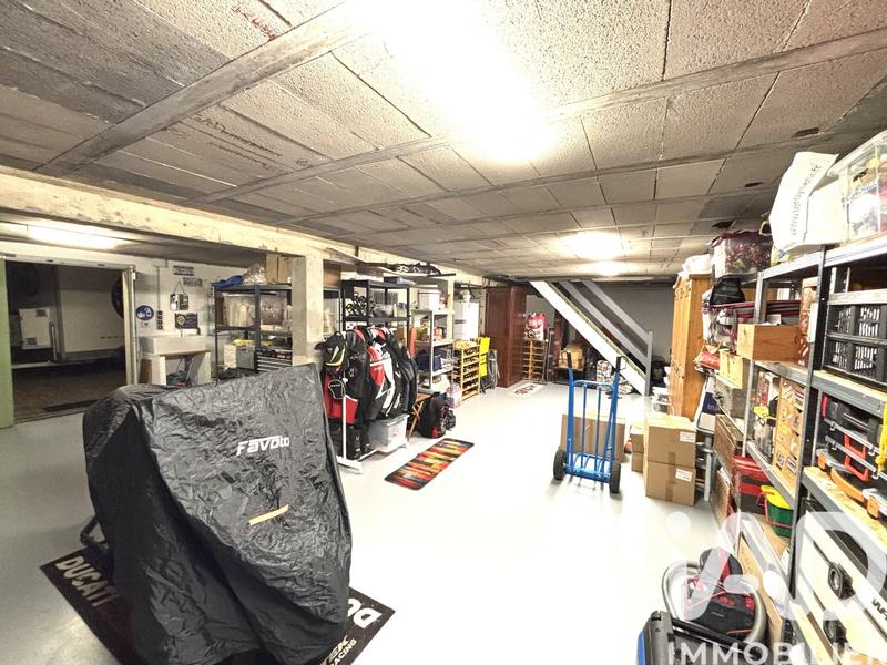 Maison - 160 m² - 3 pièces