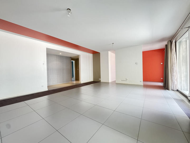 Appartement - 135 m² - 4 pièces