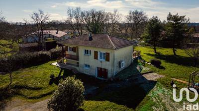 Maison - 123 m² - 5 pièces