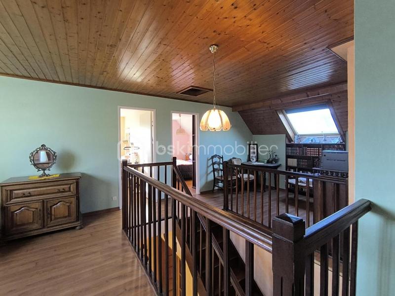 Maison traditionnelle - 110 m² - 5 pièces