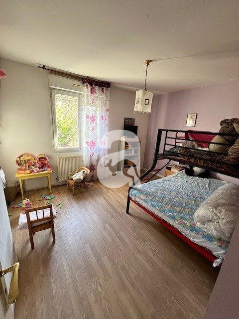 Maison - 108 m² - 6 pièces