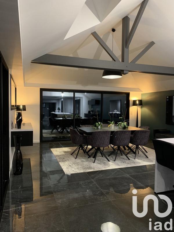 Maison de ville - 198 m² - 5 pièces