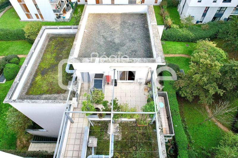 Appartement - 126 m² - 4 pièces