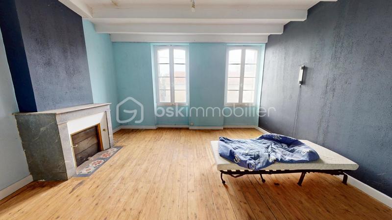 Maison - 268 m² - 11 pièces