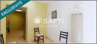 Local commercial - 121 m² - 4 pièces