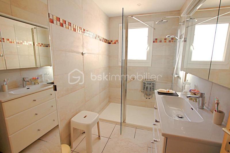 Villa - 135 m² - 5 pièces