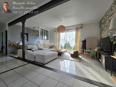 Maison traditionnelle - 108 m² - 5 pièces