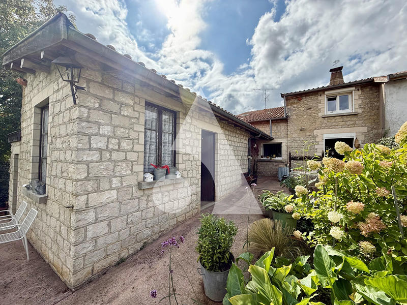 Maison - 110 m² - 4 pièces