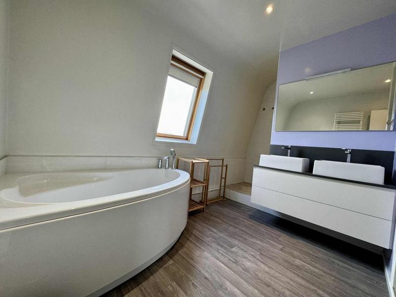 Maison - 113 m² - 5 pièces